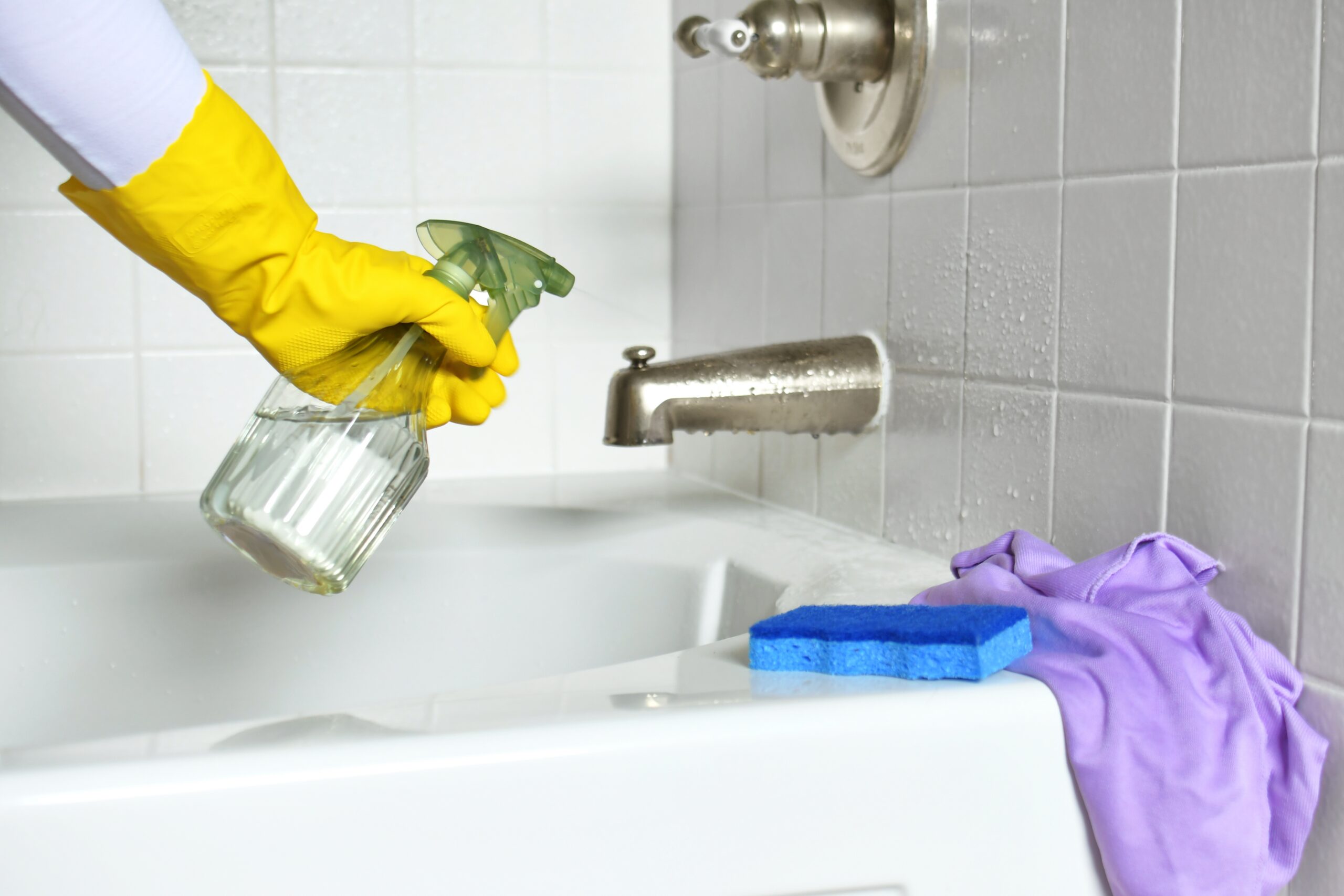 Bathroom deep clean in Connecticut